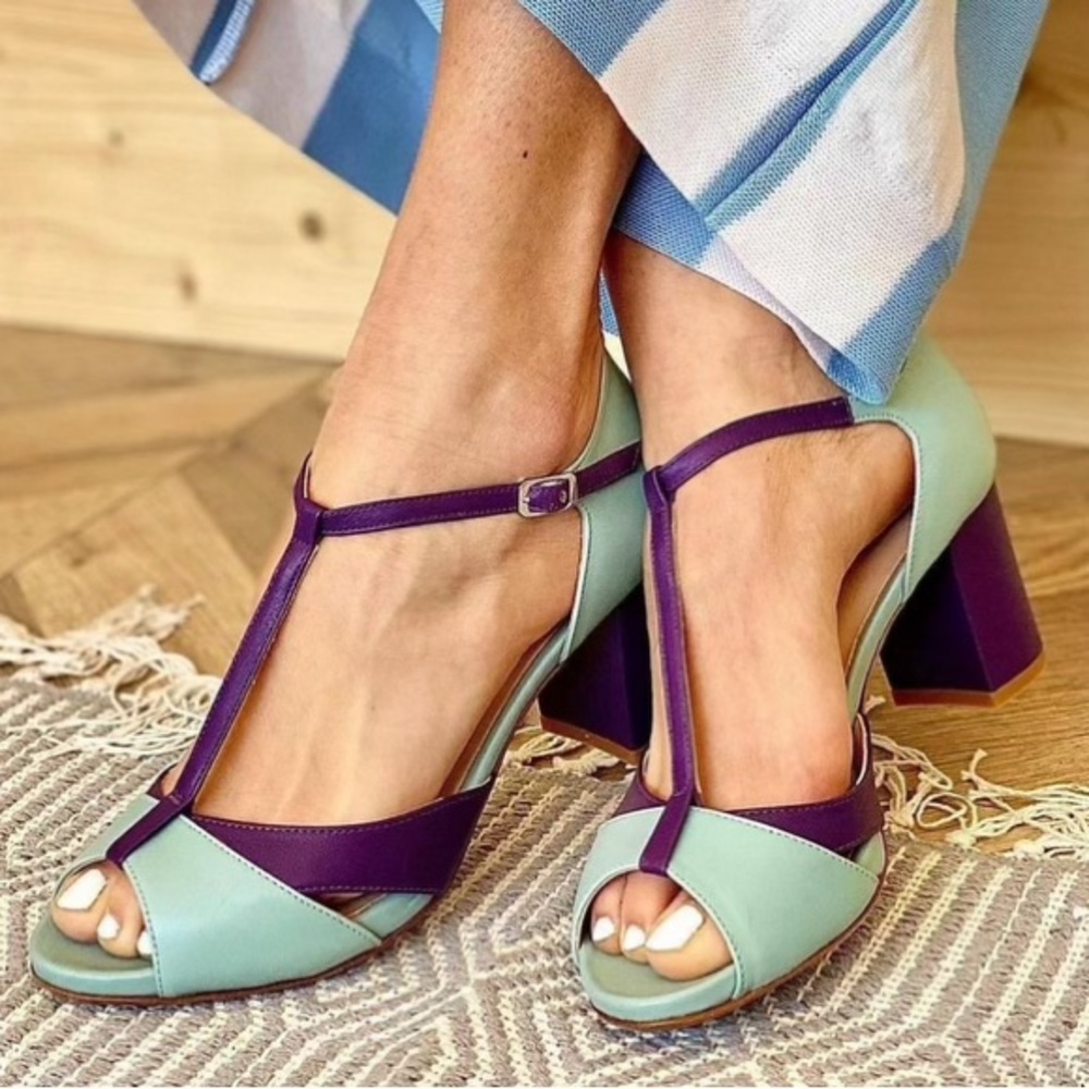 NEW in box women’s heels, size 7.5 / 38